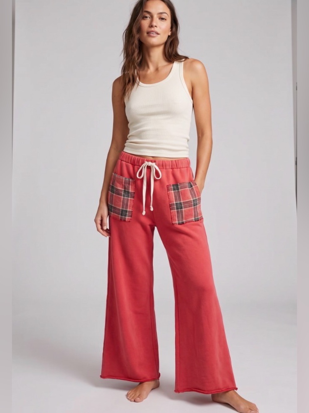 POL Wide-Leg Red Lounge Pants with Plaid Pockets